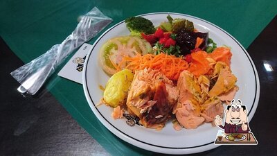 Pratos de carne são oferecidos no Restaurante Vovó Dalva