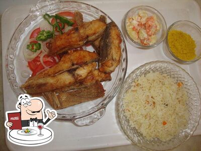 Comida em Restaurante Abraão