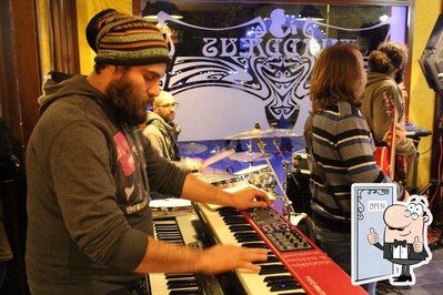 Thaddaeus Risto-Pub foto