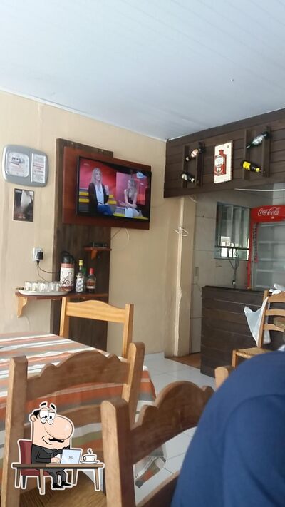 Veja imagens do interior do Restaurante San Duarte