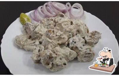 Food at Sardar ji malai chaap (family restaurant)