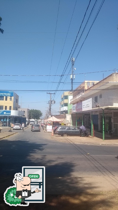 Você pode espairecer no na área externa do Restaurante Querência Do Sul