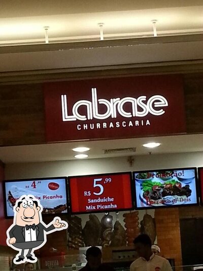 Veja imagens do interior do Labrase