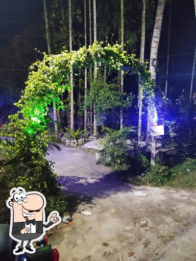 You can get some fresh air at the outside area of Krishna Restaurant