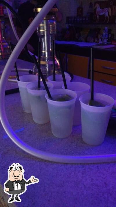 O interior do Beach Lounge Bar Bertioga SP