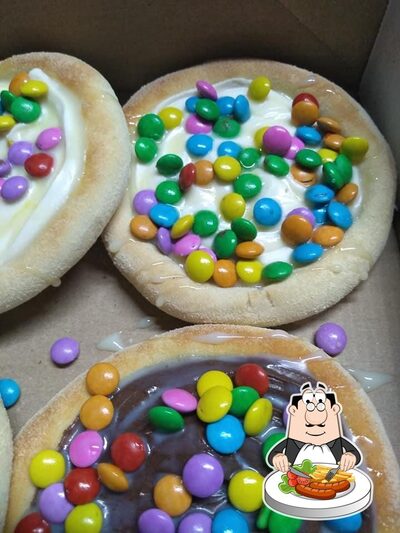 Comida em Pizzaria e esfiharia