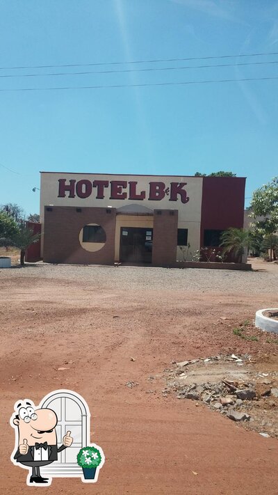 Desfrute da vista do exterior Hotel e Restaurante B&K