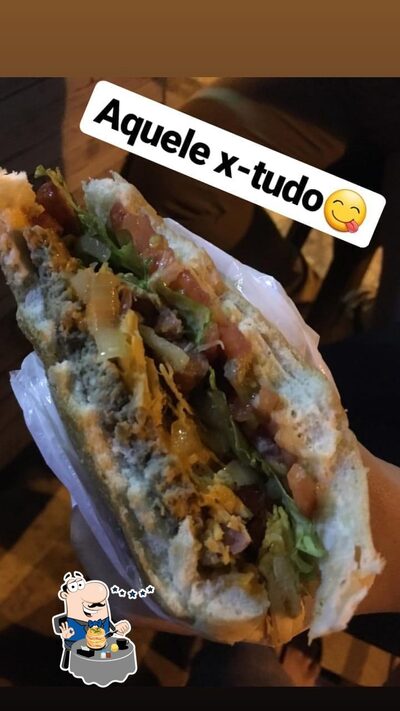 Platos en Cavalinho Lanches