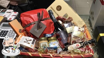 Fai la tua scelta tra un'ampia gamma di drink e cocktail al caffè bar Gió Sicily Comiso