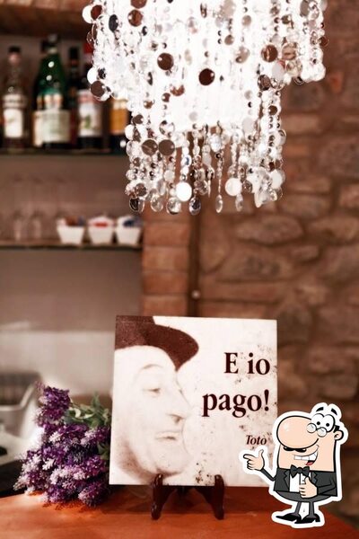 Goditi un drink al ristorante Ristorante Enoteca Sapio
