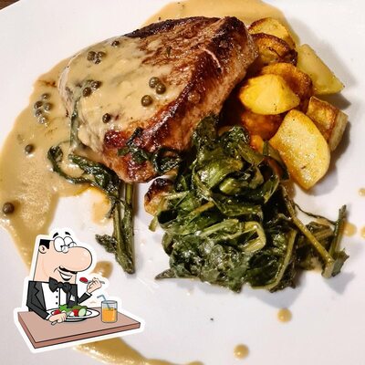 Platti al Enoteca Taverna U.v.a Club