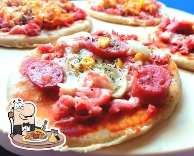 Peça diferentes variedades de pizza