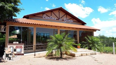 Descubra o exterior do Cantina da Gringa