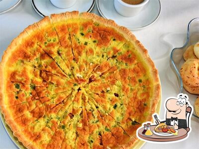 Experimente pizza no Café Colonial Sabores da Colônia