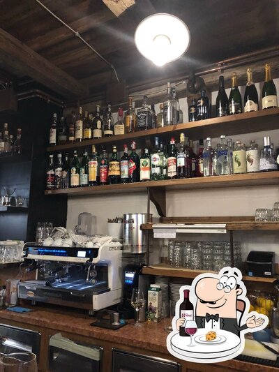 Assaggia il vino di Franzbar