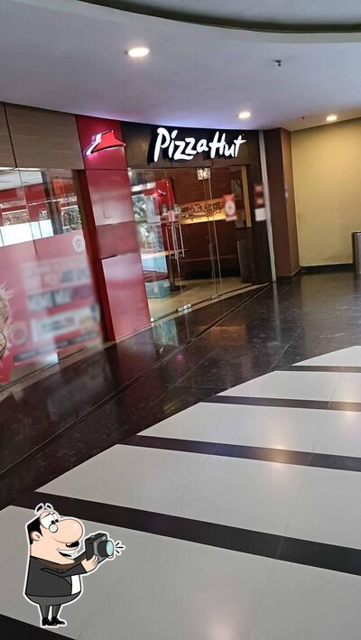 Pizza Hut photo
