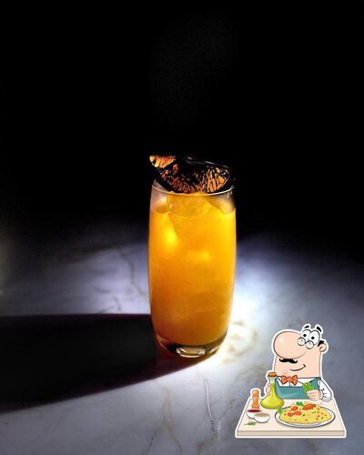 Meals at WOOBAR