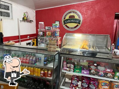 Veja imagens do interior do Saborear Lanches