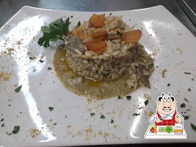 Cibo al Trattoria Caragol