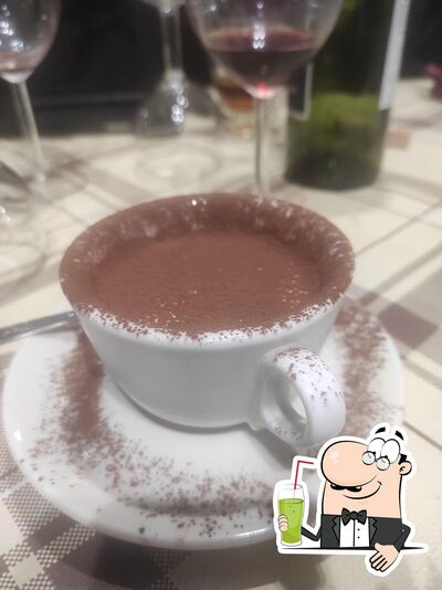 Goditi un drink al ristorante con griglia Enjoy Park - Parco Santa Barbara