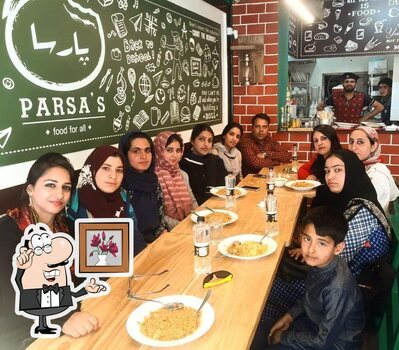 Check out how Parsas looks inside