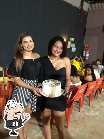 Veja imagens do interior do GARAGEM BEER