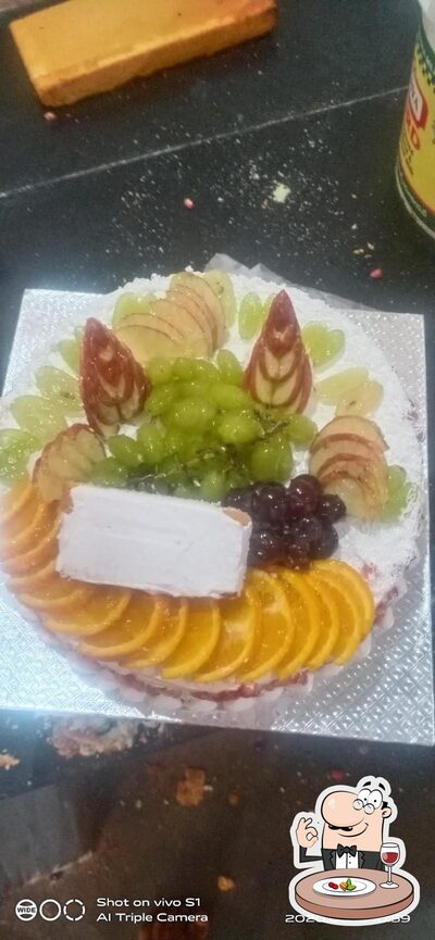 Meals at Ganesh Colours Bakery