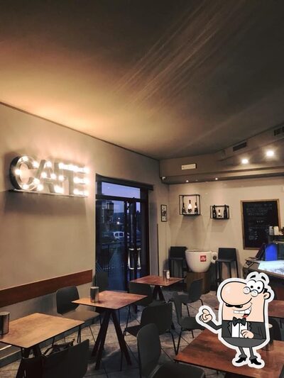 Siediti a un tavolo di Melillo café