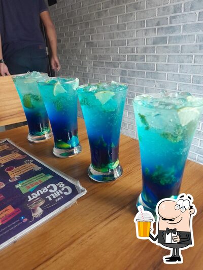 Cafe Chill & Crust offers a variety of beverages