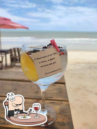 Platos en Manzuko Beach Club Barra do Cahy