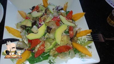 Comida em ziggy e pizzaria restaurante