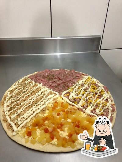 Platos en Pizzaria Veneza/ Tunas do Paraná