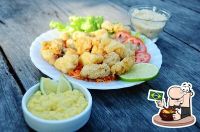 Comida em Saldosa Maloca