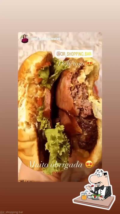 Comida em Restaurante Espaço Caseiro