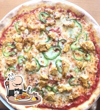 Ordina una pizza al ristorante Euro Snack's Via Benacense, Rovereto Rovereto