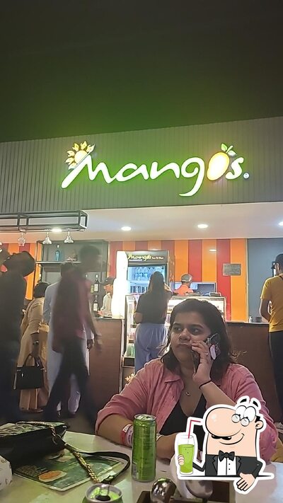 Enjoy a drink at Mango's Resturant