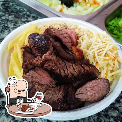 Escolha pratos de carne no Bahia Marmitaria