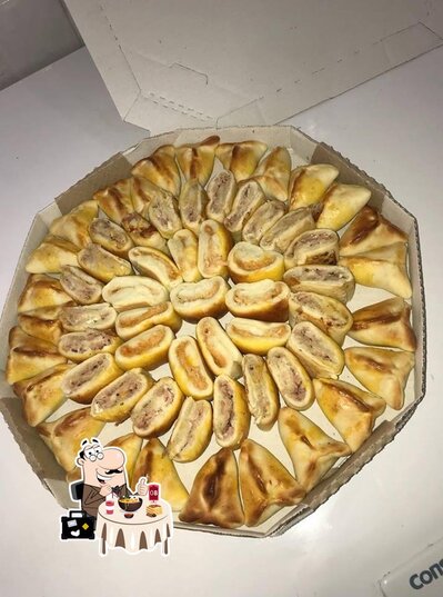 Comida em Aquiles Salgaderia