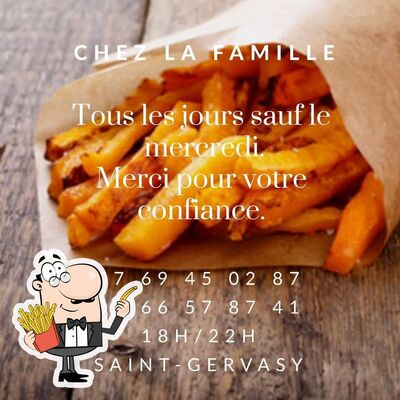 Essayez des pommes frites avec de nombreuses sauces