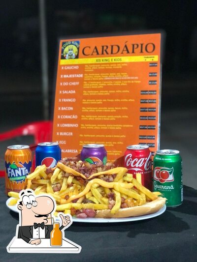 Desfrute de uma bebida no FOOD TRUCK KiNG