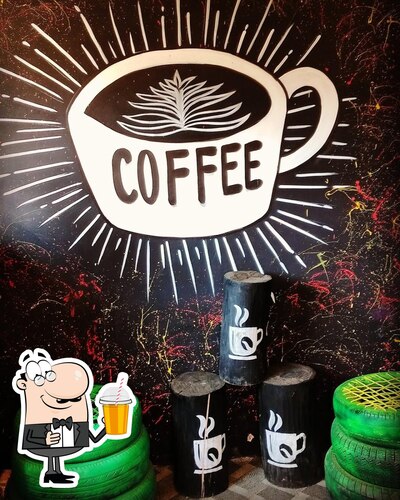 Chacha Chai Theka offers a variety of drinks