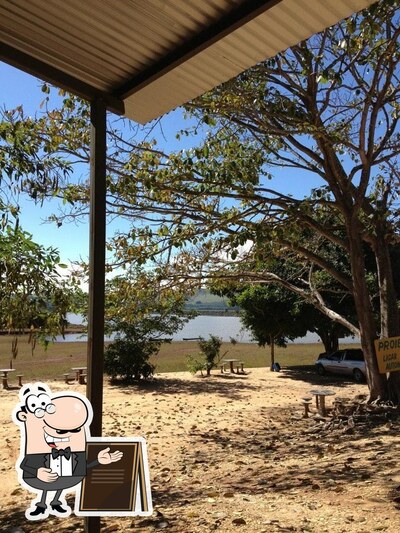 Você pode espairecer no exterior Bar e Restaurante Prainha
