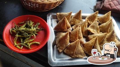Food at A S CACKE WORLD