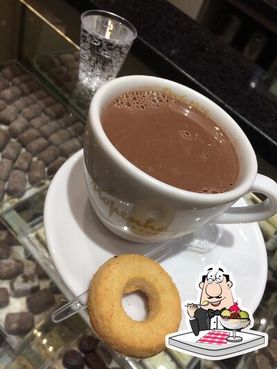 A sobremesa é uma parte importante da experiência gastronômica