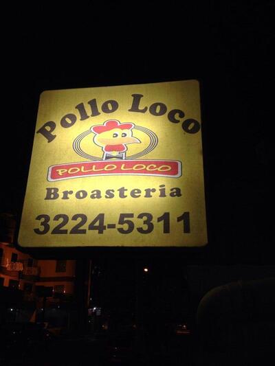 Aqui está a publicidade do Pollo Broaster