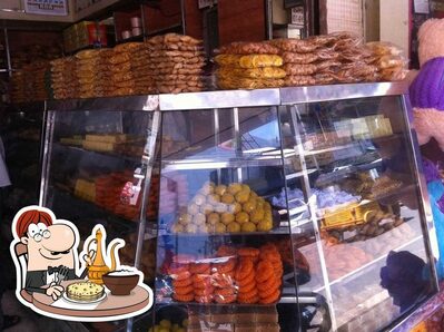 Food at Annapoorna Sweets