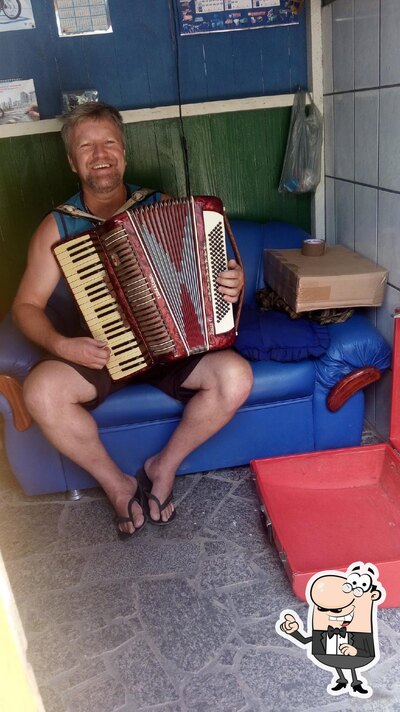 Veja imagens do interior do Bar e Lanchonete Kutz