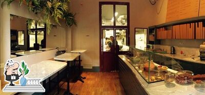 Goditi la vista dagli esterni di Gastrotheca