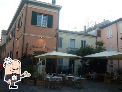 Siediti a un tavolo di Trattoria Tonino Il Lurido