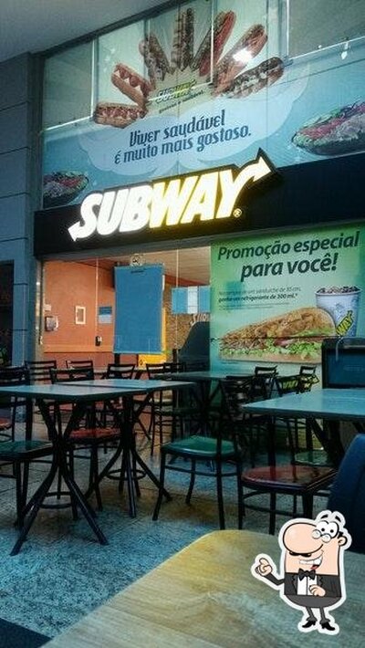 O interior do Subway